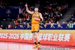 媒体人:引援还得学上海队 青训囤积活力小将引援找攻守俱佳国手